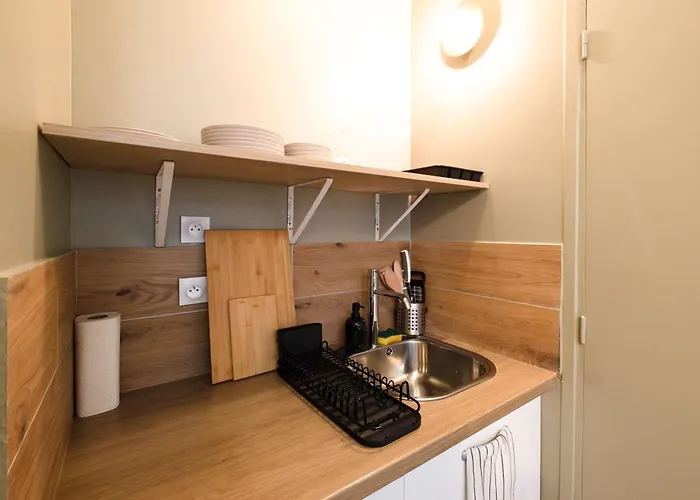 Typical For 4 People Moulin Rouge Apartment Paris